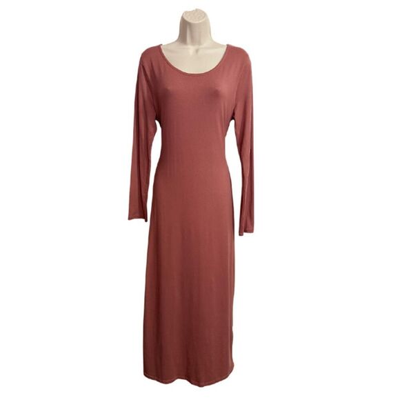 Roolee Mauve Tie Front Long Sleeve Maxi Dress - Picture 5 of 13